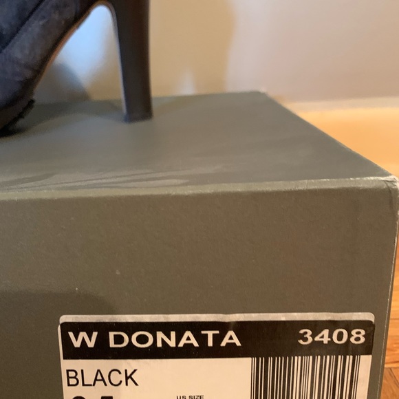 UGG Collection over-the-knee genuine shearling heel boots - Picture 7 of 8